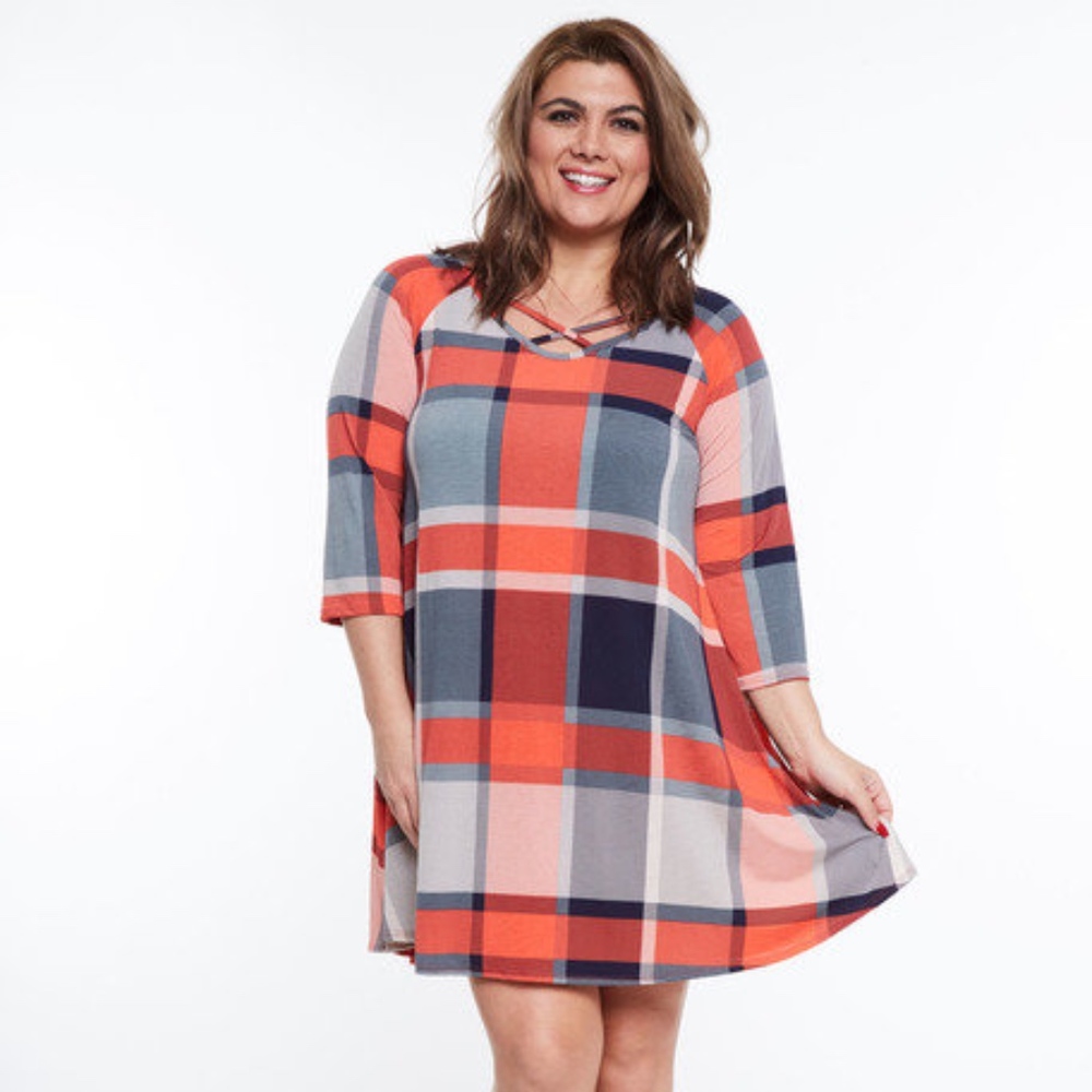 Cross Neck Plaid Pocketed Shift Dress (Plus)